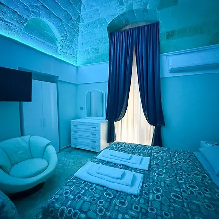 Couette-café Palazzo La Rosa 3*