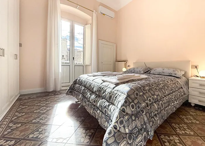 Palazzo La Rosa